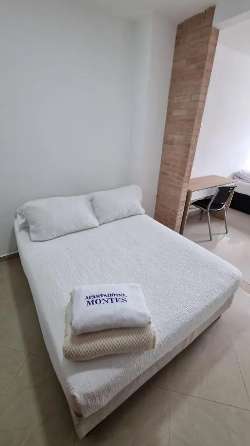 Apartahotel Montes ميديلين كولومبيا